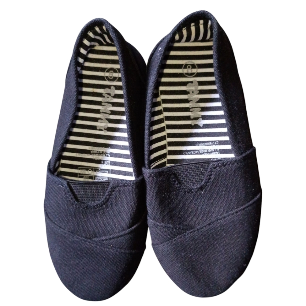 Tammy Black Slippers Comfortable Slip-On Design Girls Toddler 8